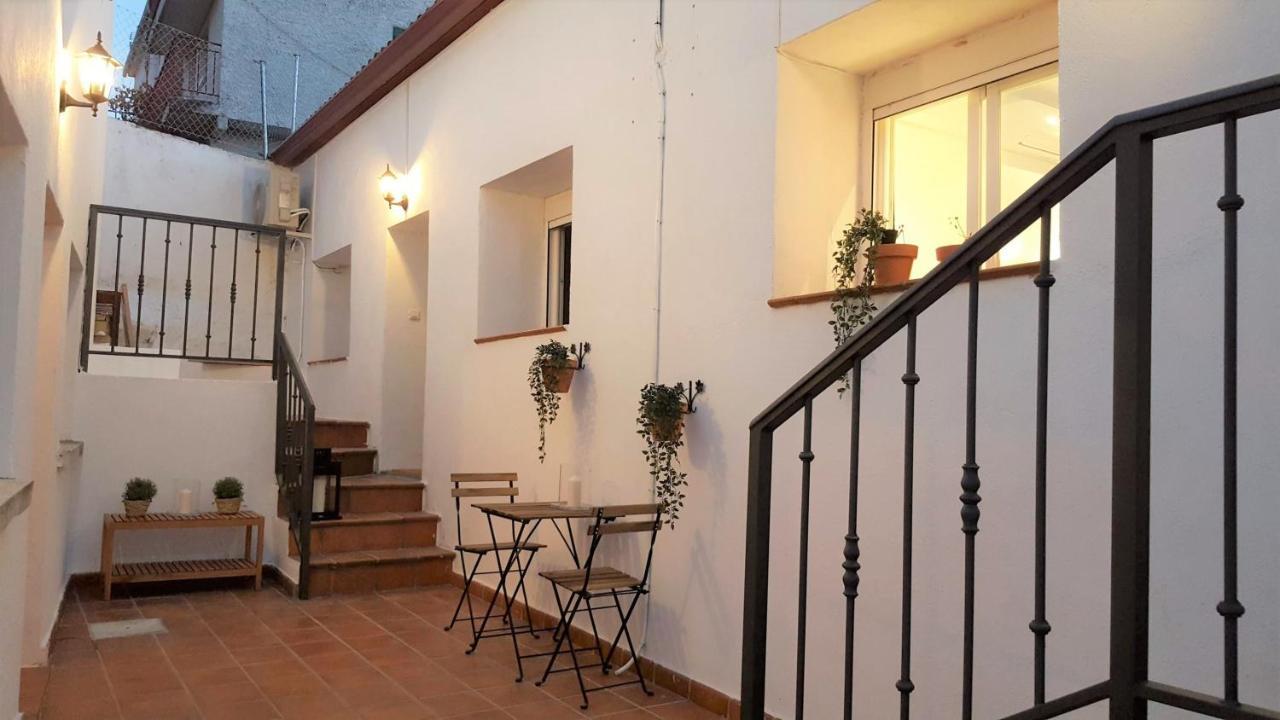 Casa Del Castillo By Naturadrada La Adrada Exterior foto